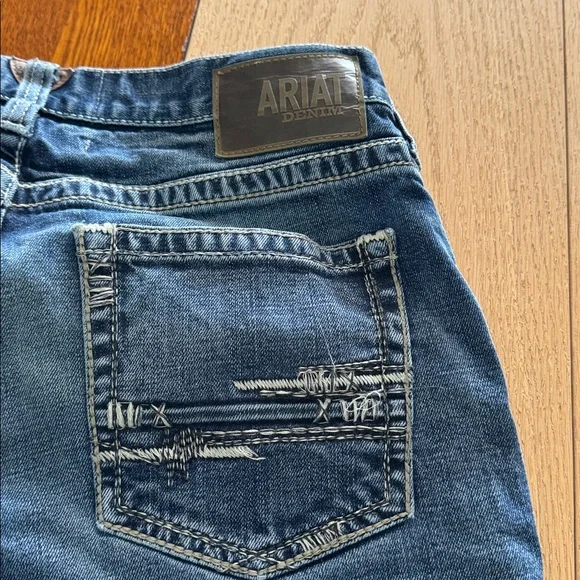 Ariat Men's M5 Classic Blue Straight Jeans - Picture 10 of 14